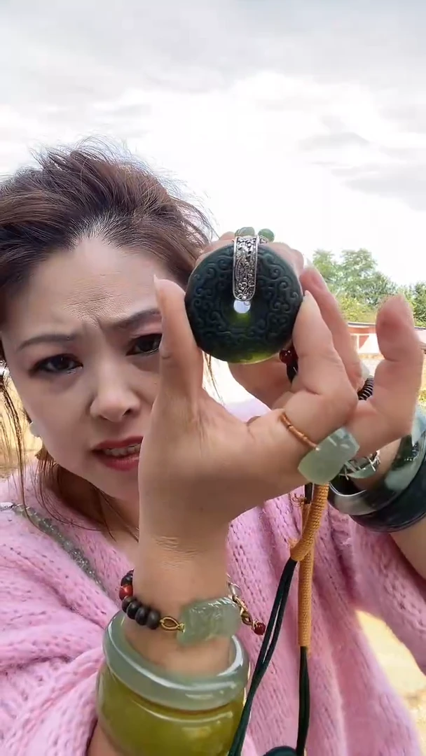 颈饰未镶嵌和田玉多样性随机发一