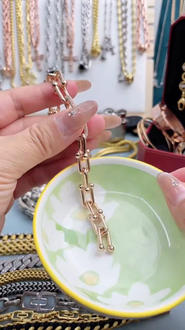 瓷片AAAAAAAAAAAAAAAA