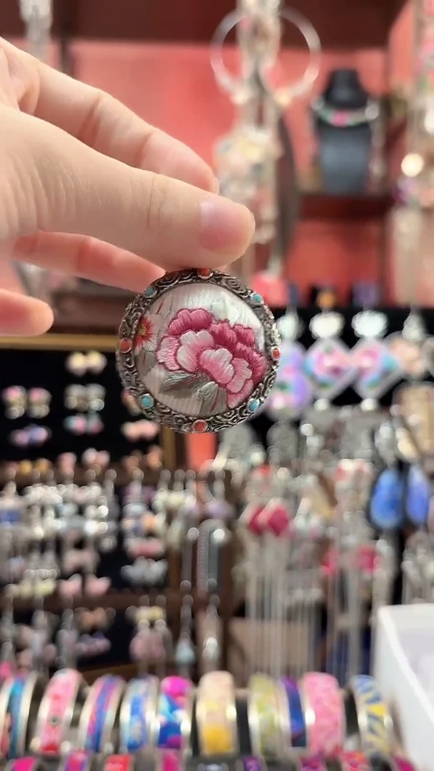 织绣 云织谣民族风精美饰品 74