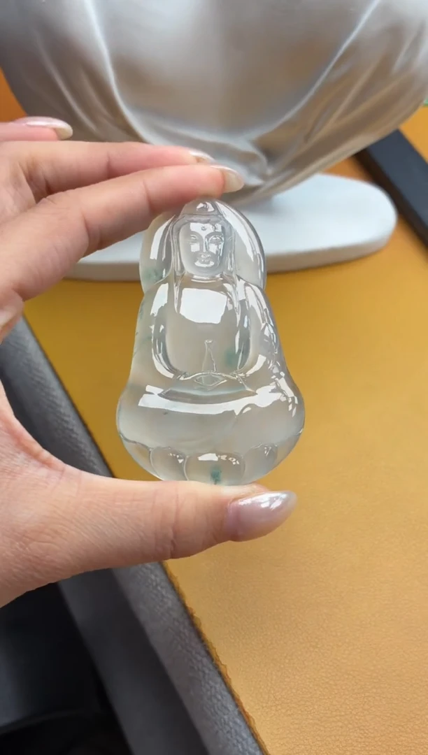 吊坠(不含链)未镶嵌翡翠57 素衣 72.3 44.2 6.8