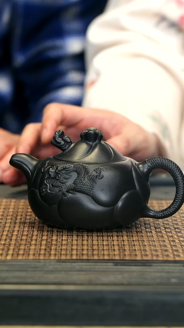 【闪购商品】紫砂茶壶TZP44乌金砂 鱼化龙