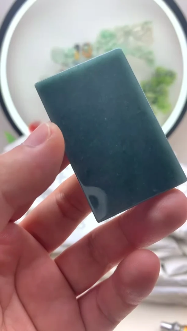 颈饰未镶嵌翡翠无事牌