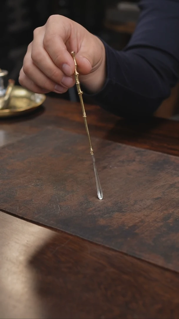 足银头黄铜柄茶拨