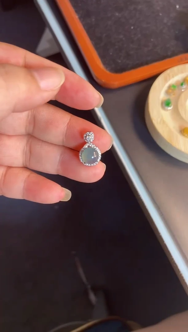 吊坠(不含链)银S925镶嵌翡翠1