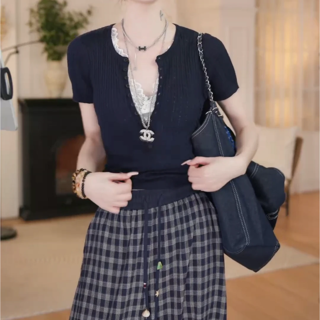 夏季新款气质针织衫显瘦修身上衣LK2504521