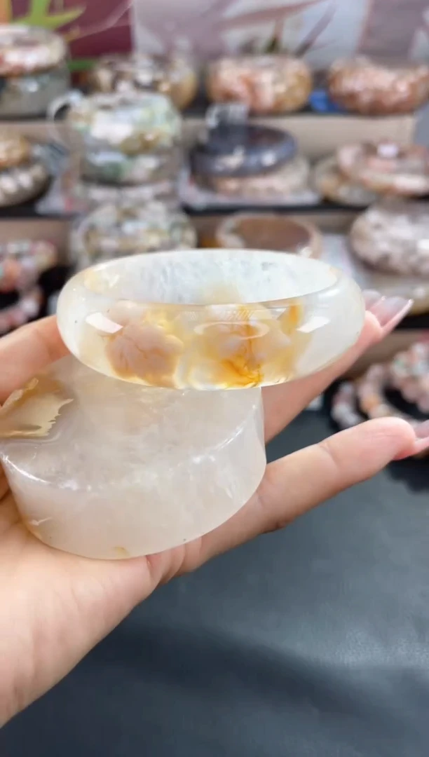 未镶嵌手镯石英质玉61