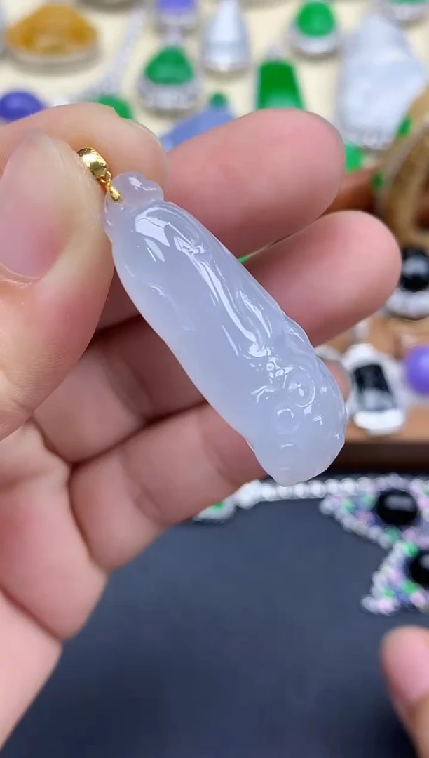 颈饰18K金镶嵌翡翠81-中国好珍宝