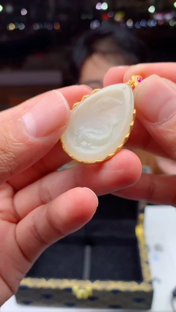 定制和田玉银S925镶嵌天然和田玉多样性发货发其一