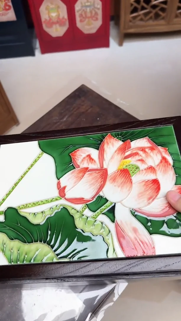 陶瓷英****记大师荷花干果盒