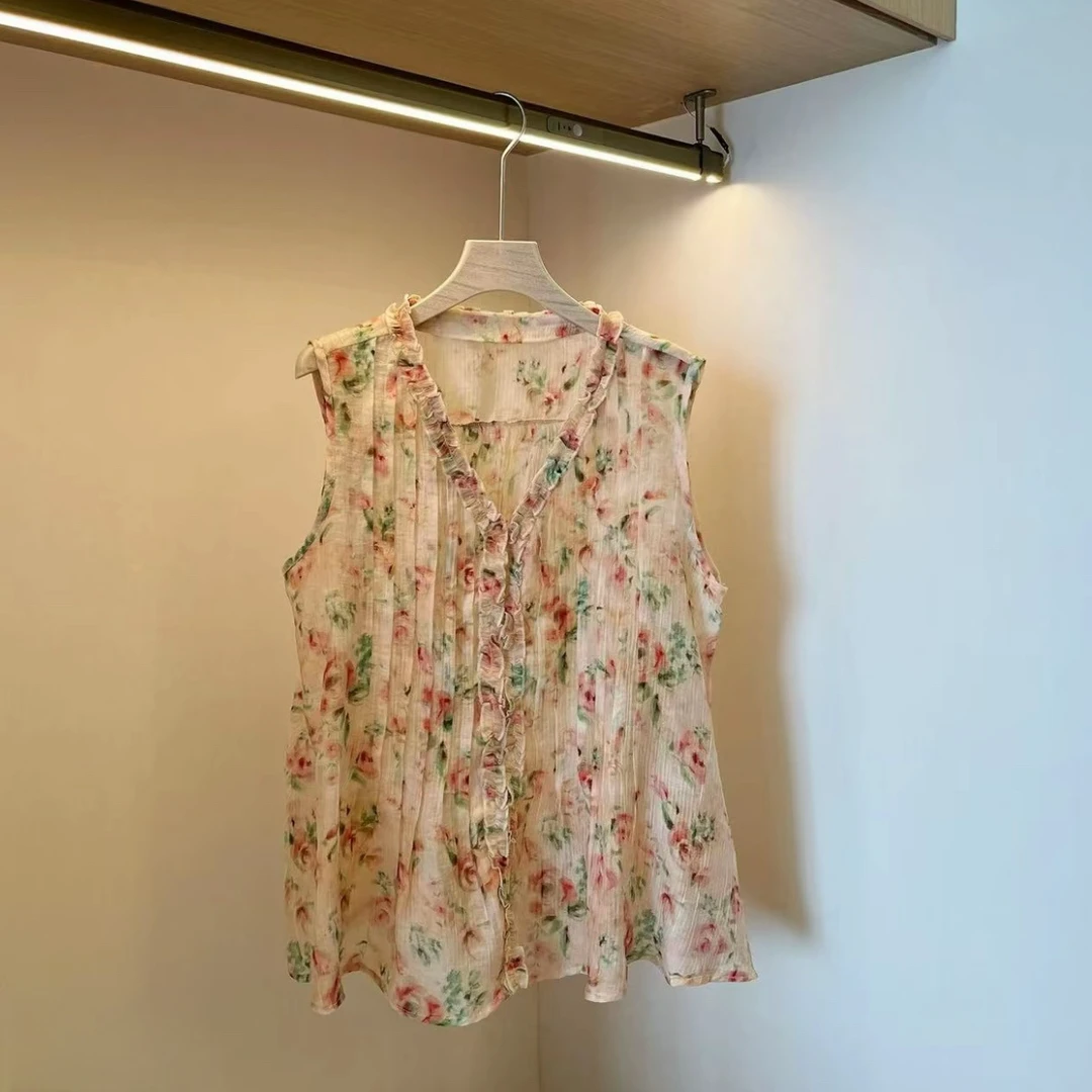 减龄粉色印花木耳边V领小衫无袖上衣女2025夏季新款时尚修身上衣