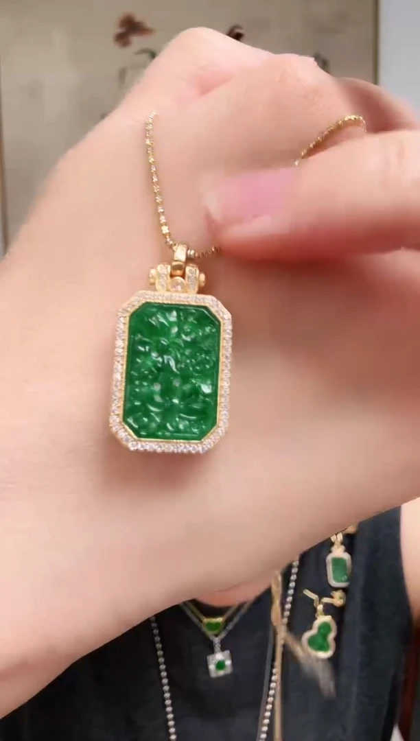 【闪购商品】翡翠吊坠(不含链)银S925镶嵌吊坠