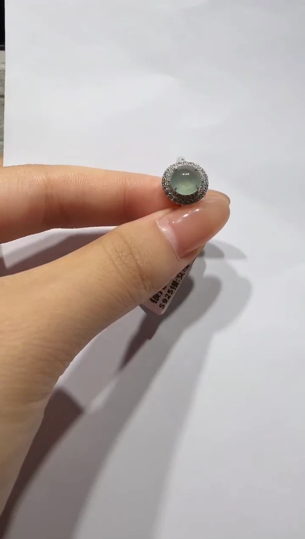 银S925镶嵌戒指翡翠通体925银镶缅甸A货翡翠戒指