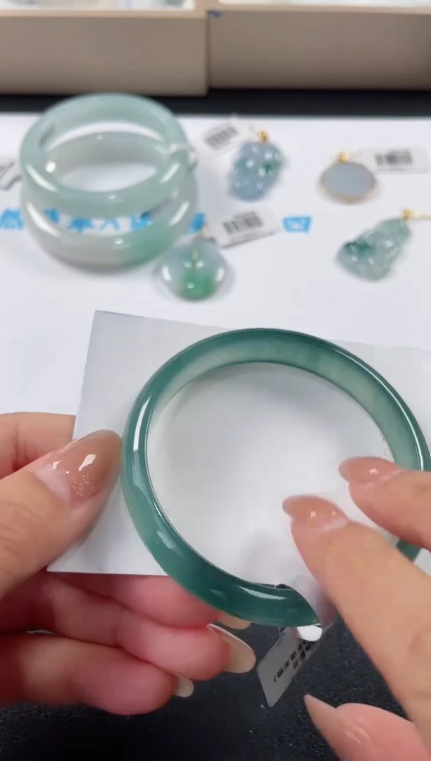 未镶嵌手镯翡翠基地发货H 3775 57+