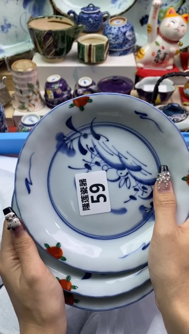 【闪购商品】瓷片隆莲瓷器欢迎大家