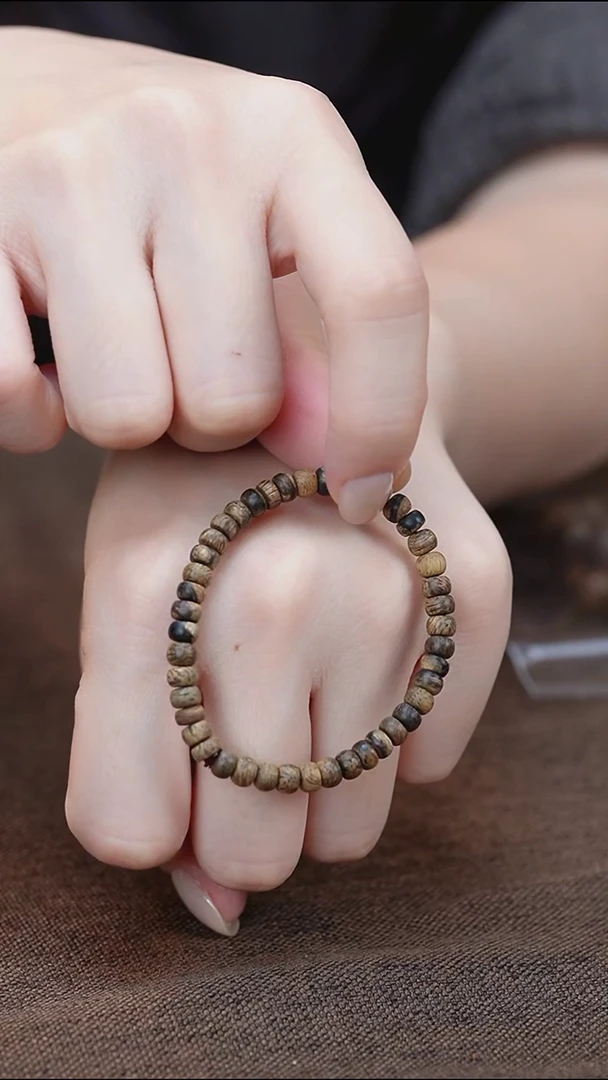 沉香沉香碎屑2克 文莱05片片珠