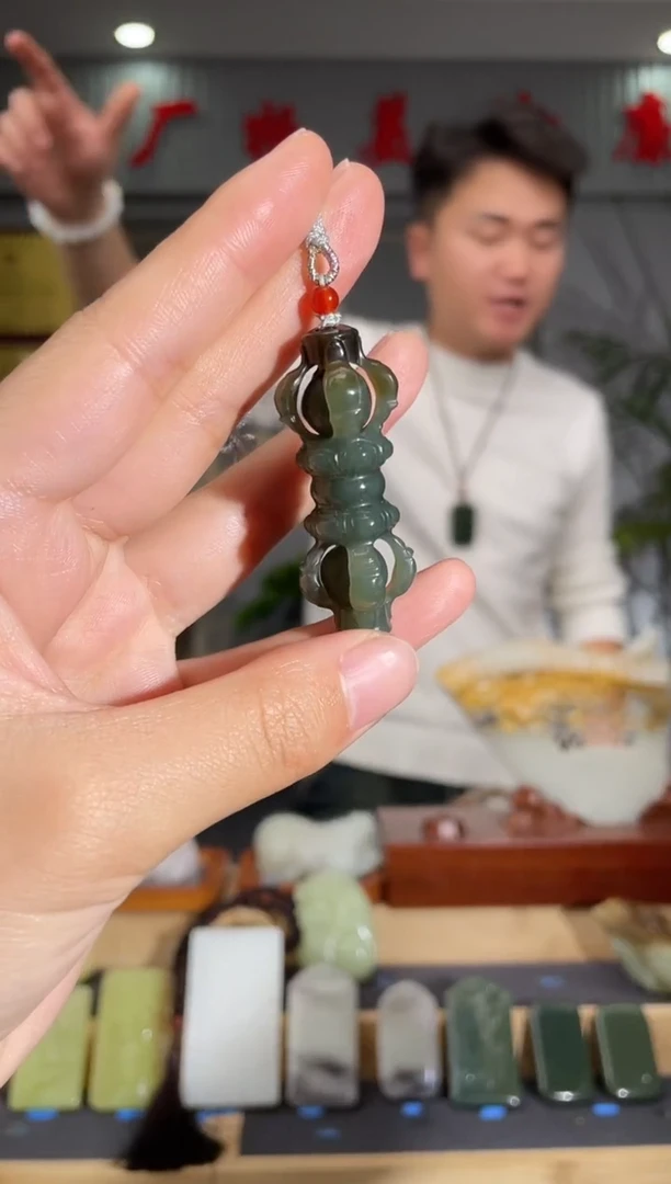 【闪购商品】和田玉颈饰未镶嵌拍一发一 多样性发货