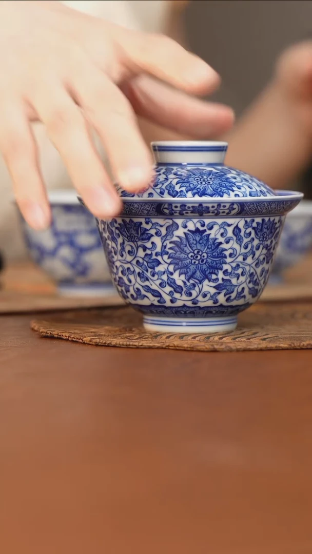 杯林*哥看山柴窑青花缠枝