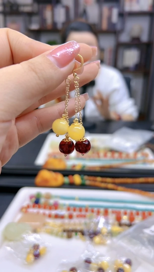 【闪购商品】琥珀耳饰14K金镶嵌耳坠E150