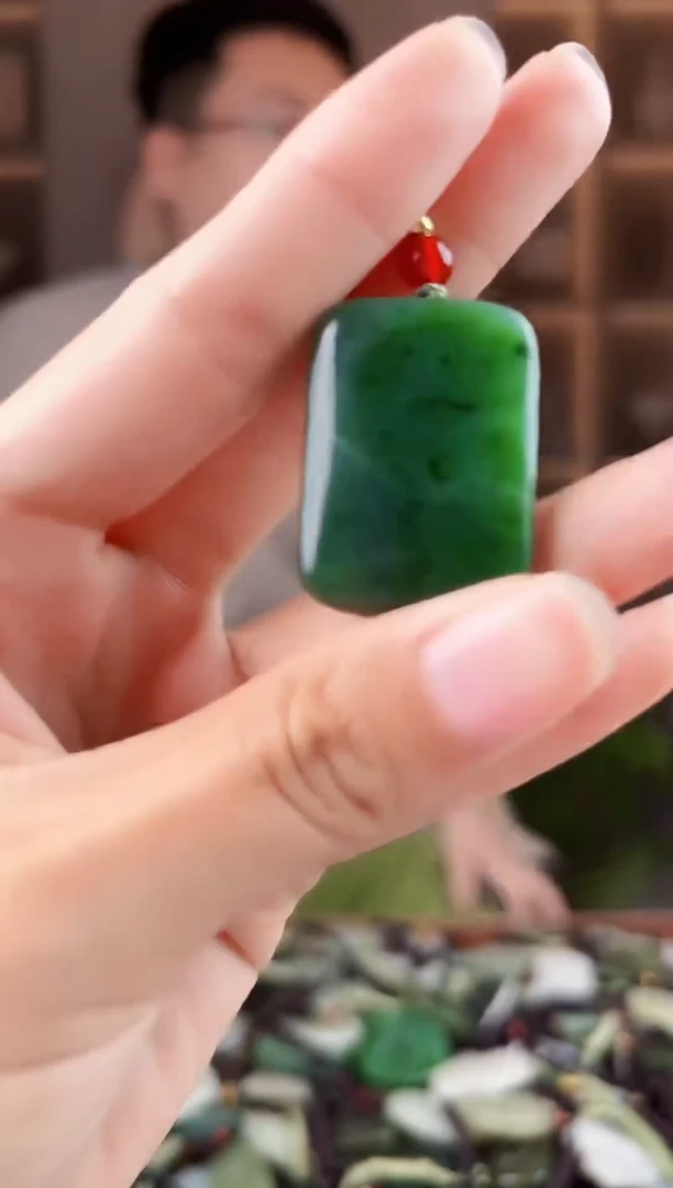 未镶嵌和田玉挂件拍一发一，多样性发货