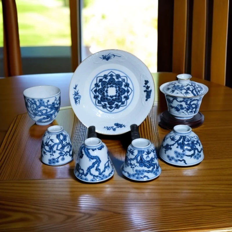 【器度甄选】景德镇 清本源 内模印松竹梅系列