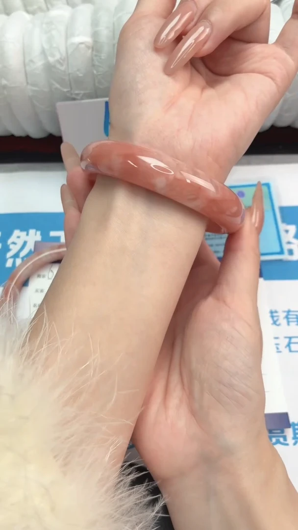 未镶嵌手镯石英质玉桃花酿70-圈口59-236