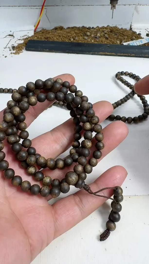 【闪购商品】沉香手串乌身0.6规格多圈16克