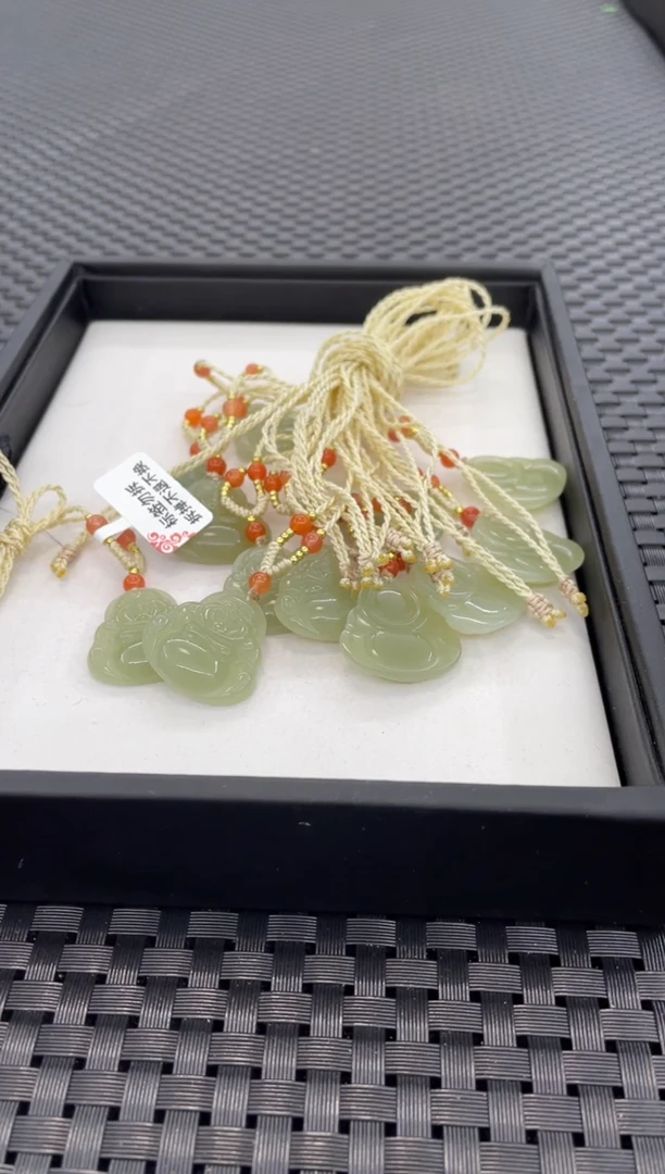 颈饰未镶嵌和田玉（多样性发一件）PP145