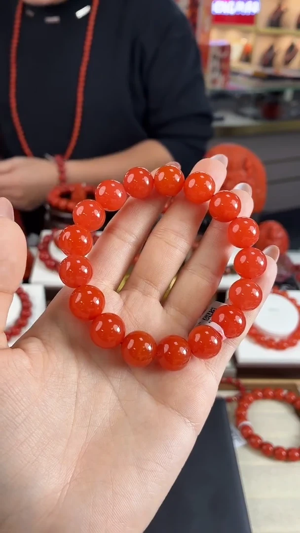 未镶嵌保山手串12+南红玛瑙（多样式发其一）