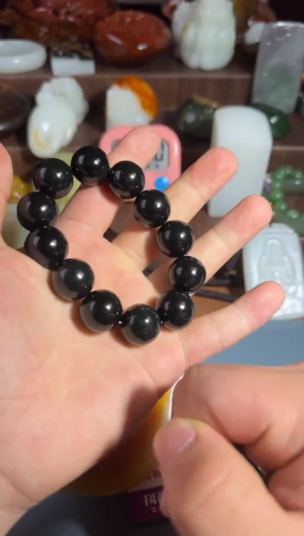 未镶嵌手串和田玉B***y1