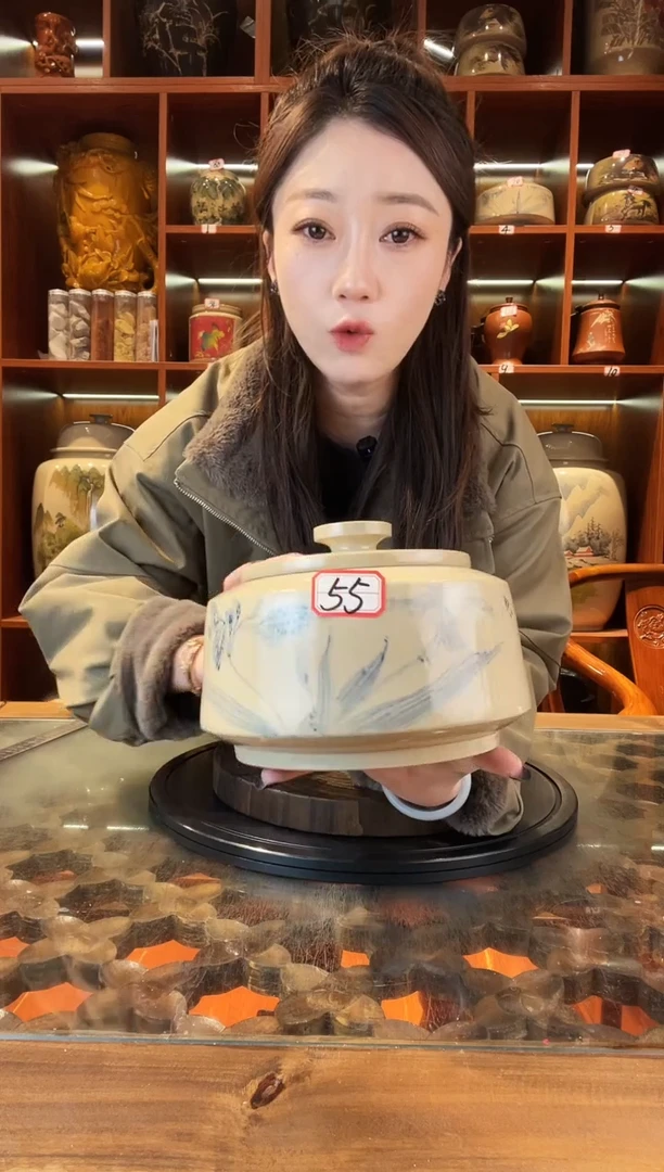 罐李正龙作品白泥小茶罐@55