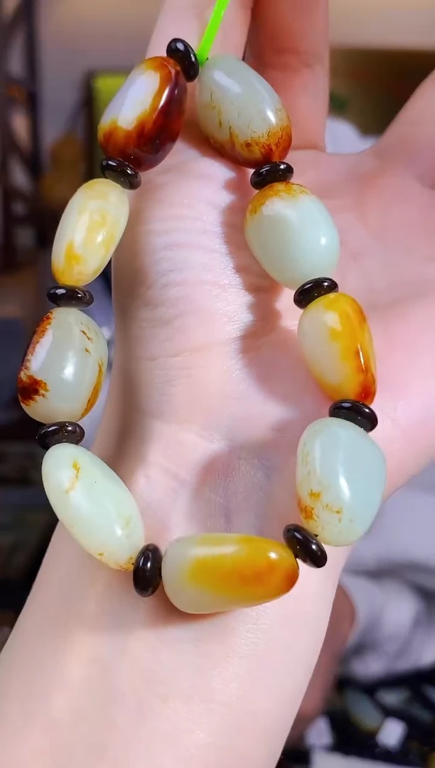 【闪购商品】和田玉颈饰未镶嵌1