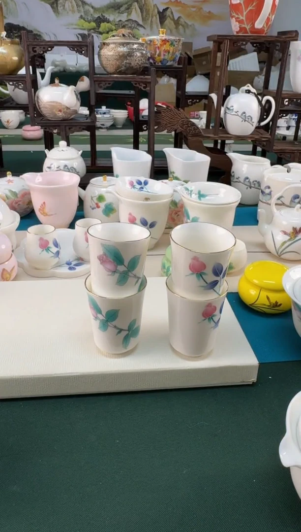 【闪购商品】瓷器 ······.......