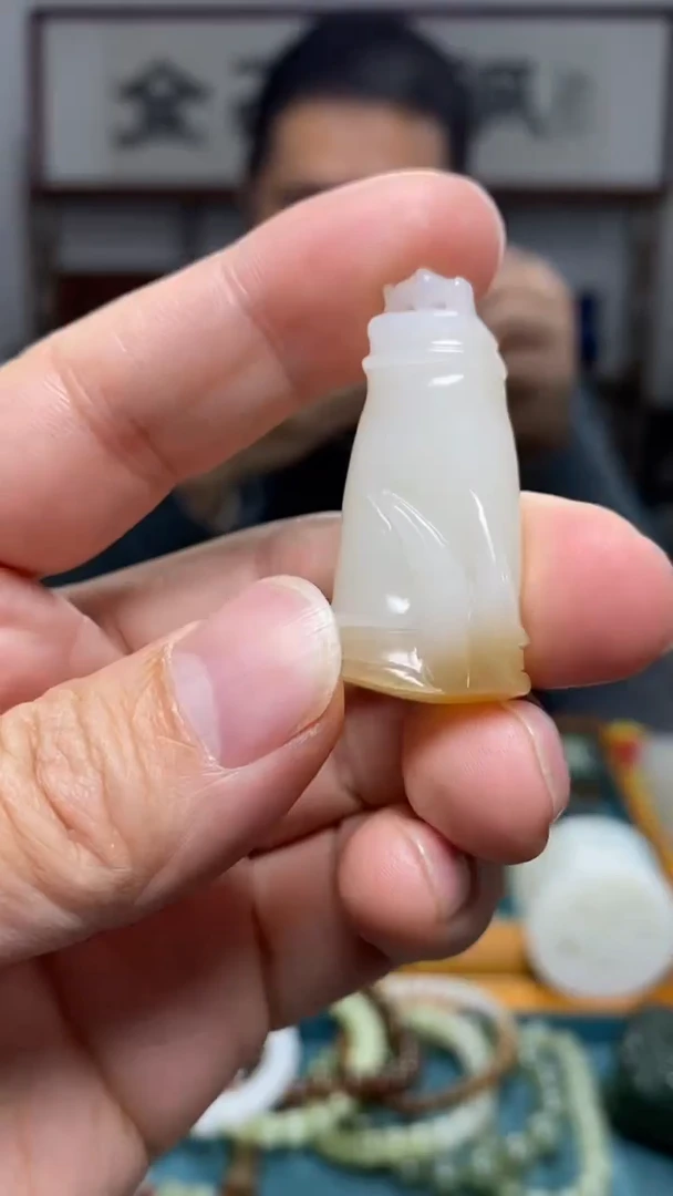 颈饰未镶嵌和田玉122