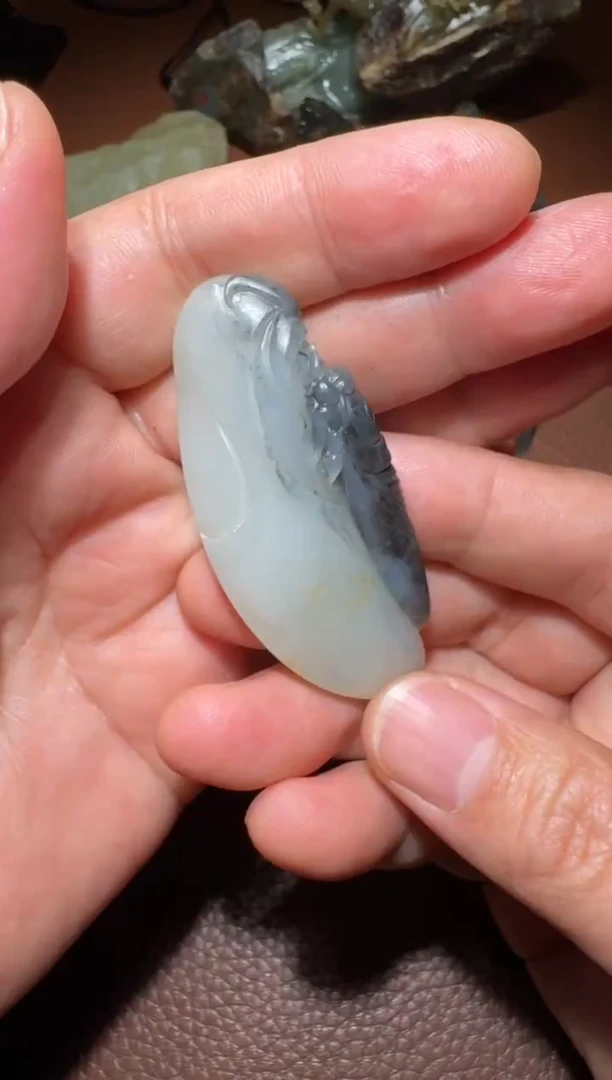 未镶嵌和田玉挂件和田玉