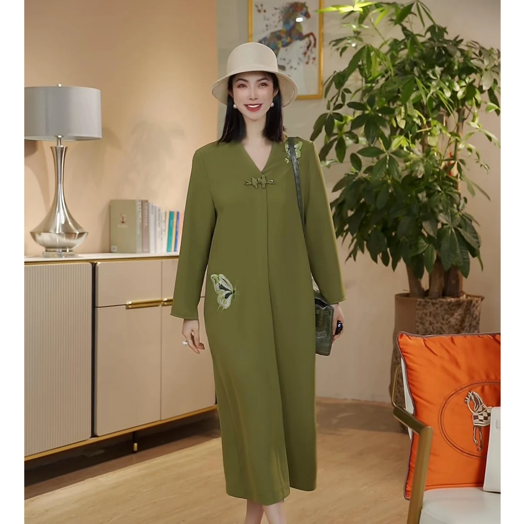 【七景超级太太】2025春季新款高档气质中长款女装连衣裙 SL25086