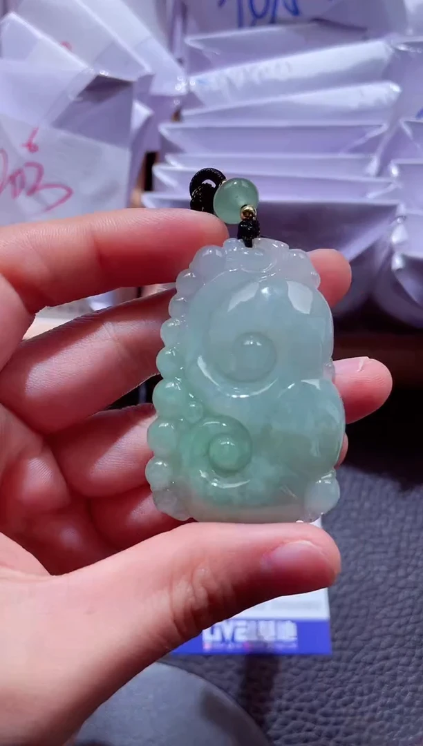 颈饰未镶嵌翡翠00007514