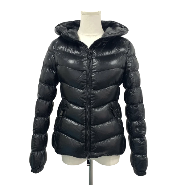 妃鱼/盟可睐/尼龙/羽绒服/95新/星三04