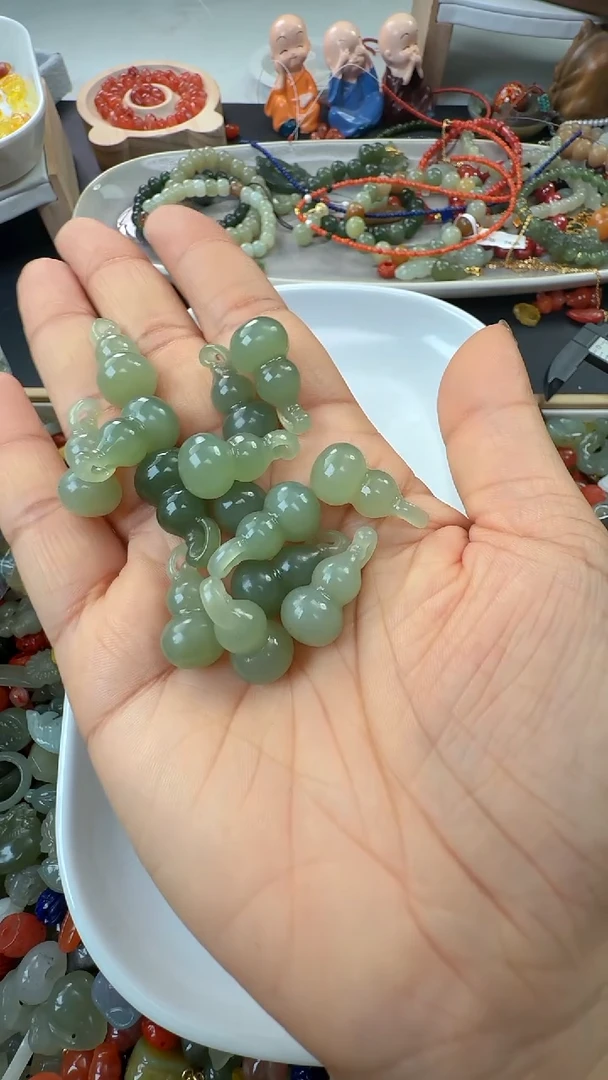 吊坠(不含链)银S925镶嵌和田玉B8多样性发其一