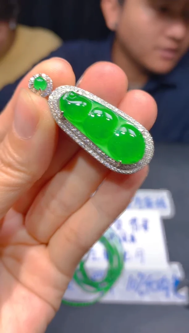 定制翡翠未镶嵌110多样性发货（发其一）