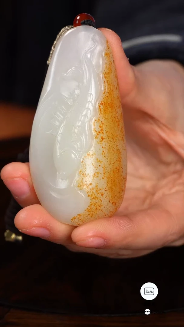 未镶嵌和田玉把件大**河年年有余