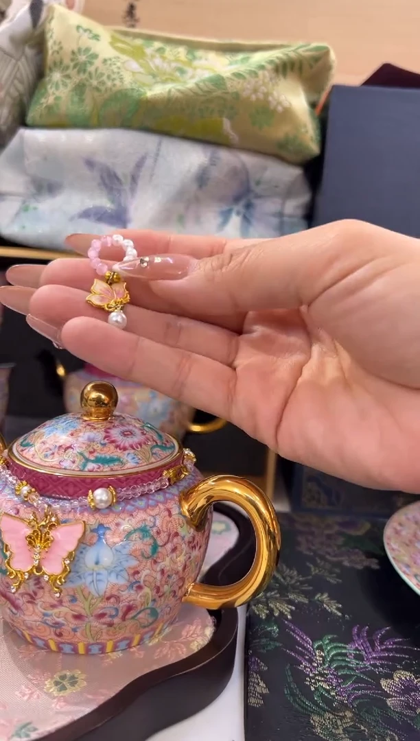 瓷片小乔闪购链接
