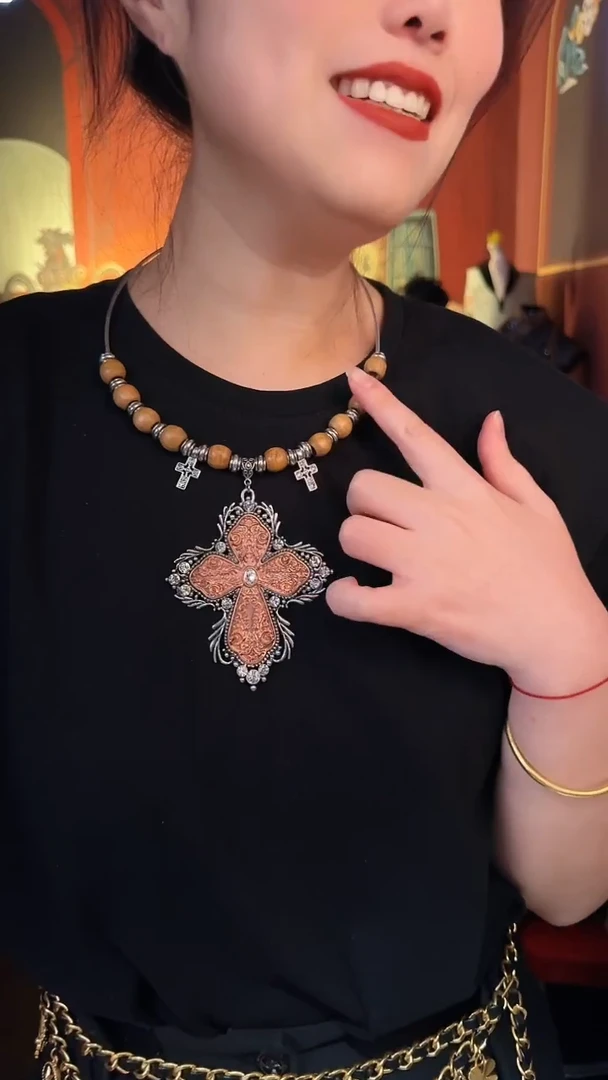 合金珐琅合金无孤品不折腾系列粉色十字颈链不退