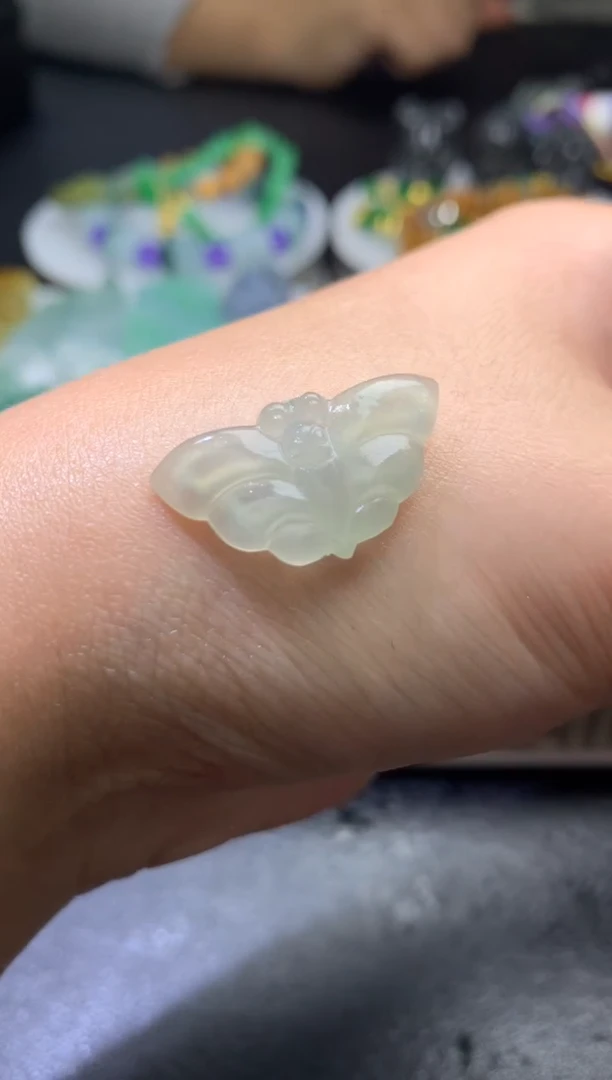 未镶嵌定制翡翠毛货 13.7-24-4