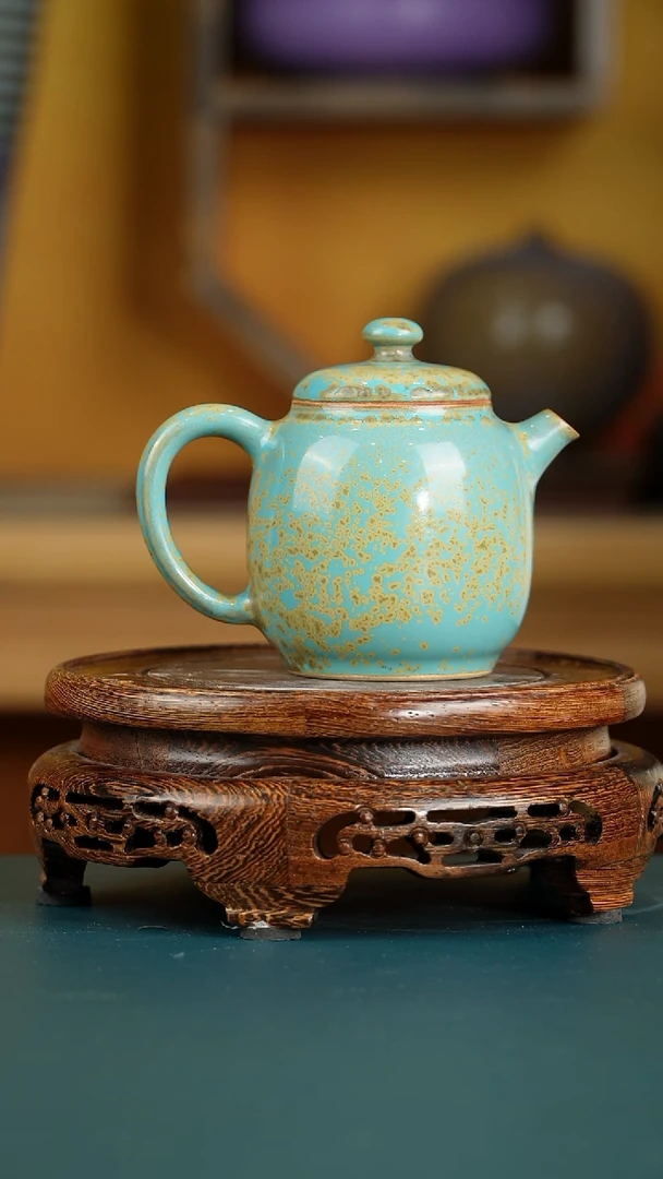 壶00000000000000000004