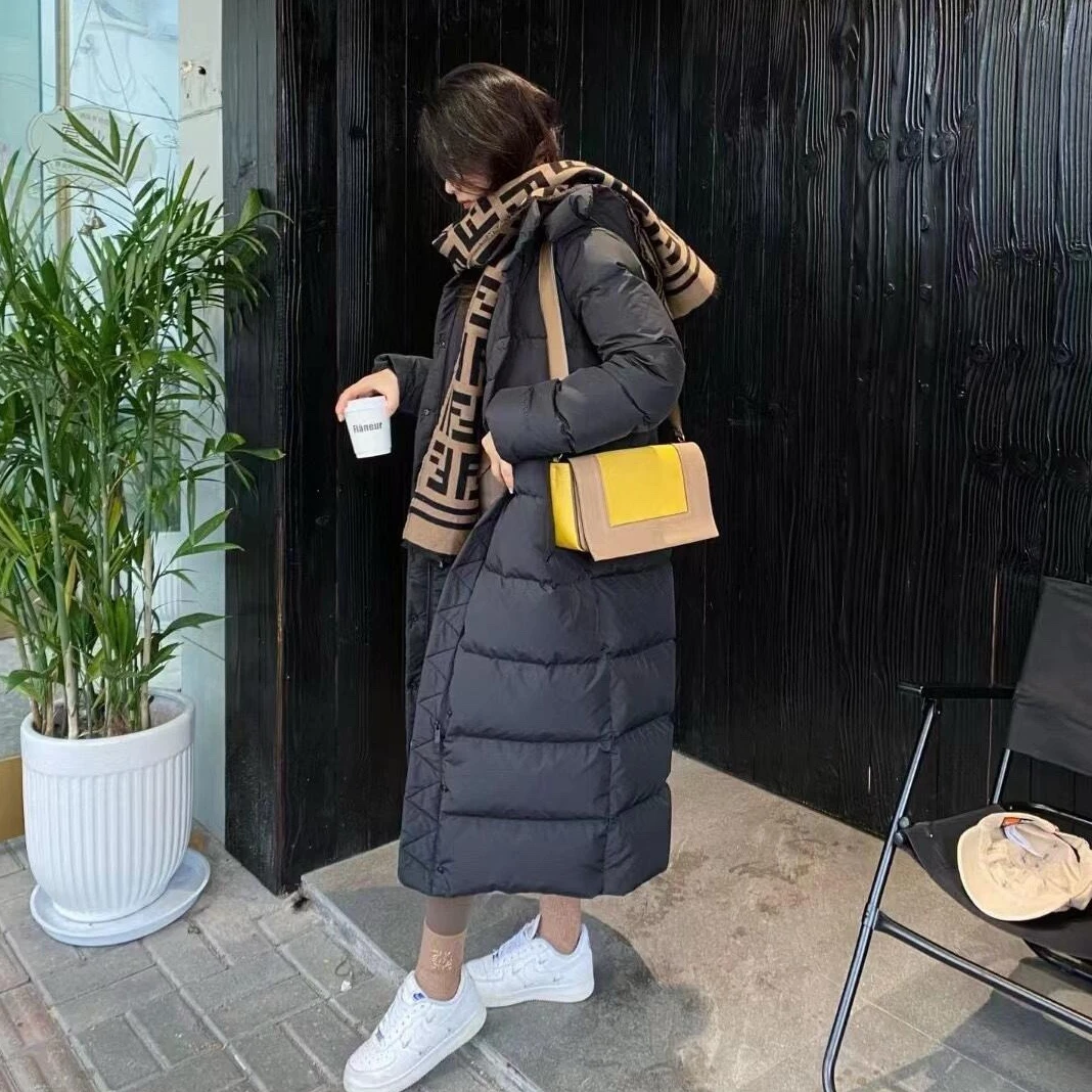 九格长款鹅绒收腰泡芙羽绒服-温