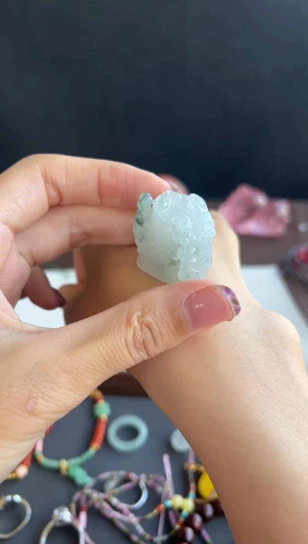 吊坠(不含链)未镶嵌翡翠916买断