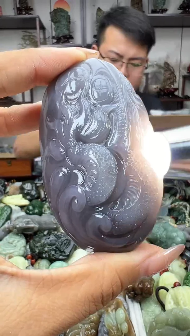 和田玉未镶嵌把件1