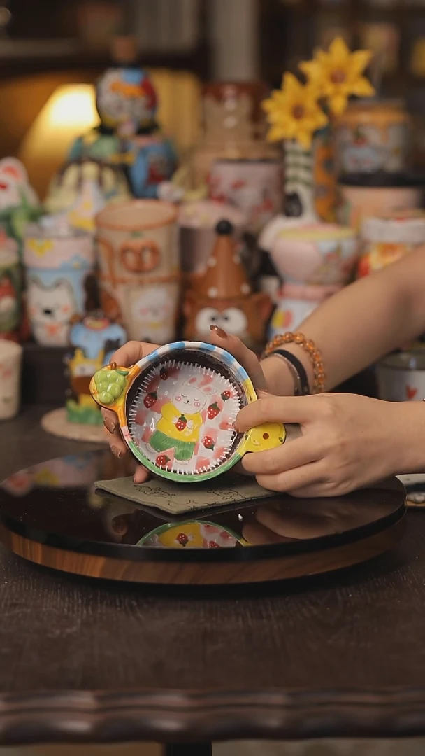 景德镇釉下彩绘设计师款式陶瓷