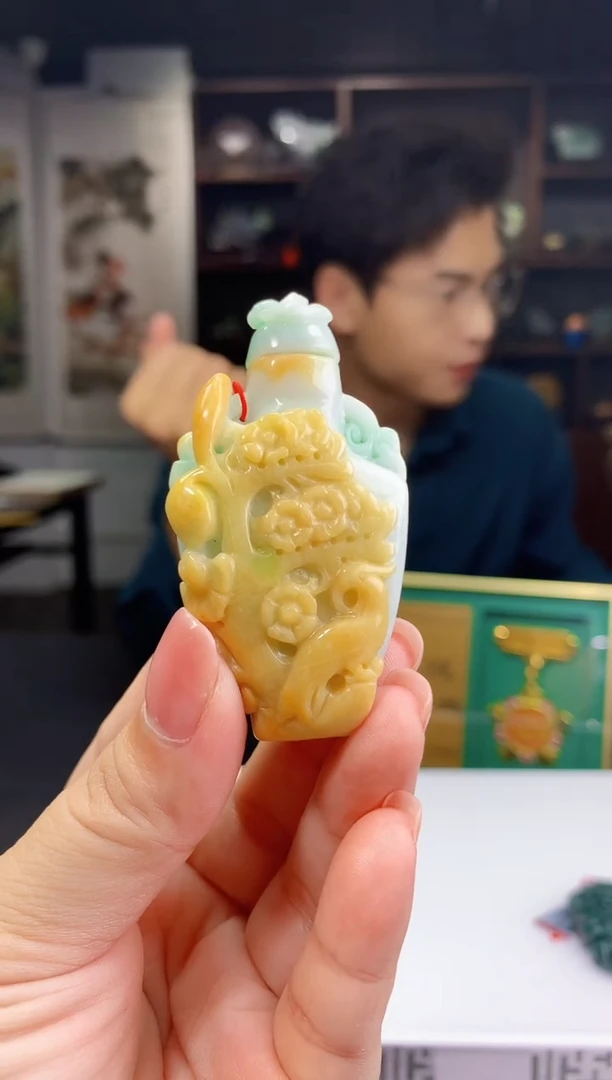 翡翠未镶嵌颈饰翡翠A货