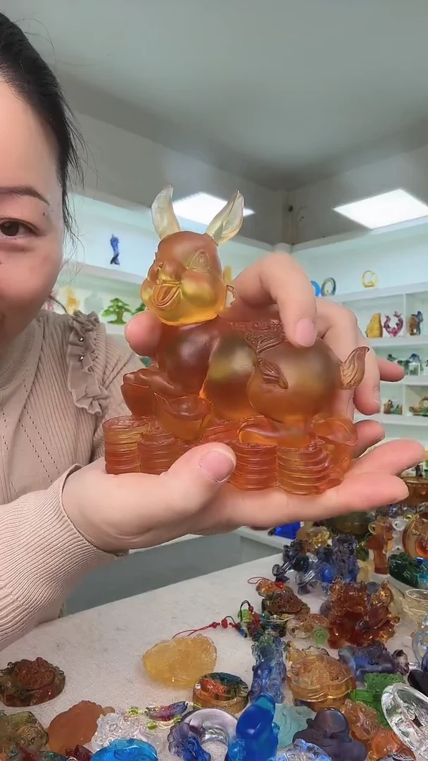 手工艺品琉璃兔子